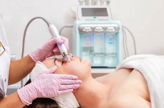 What makes HydraFacial a must-have this summer?